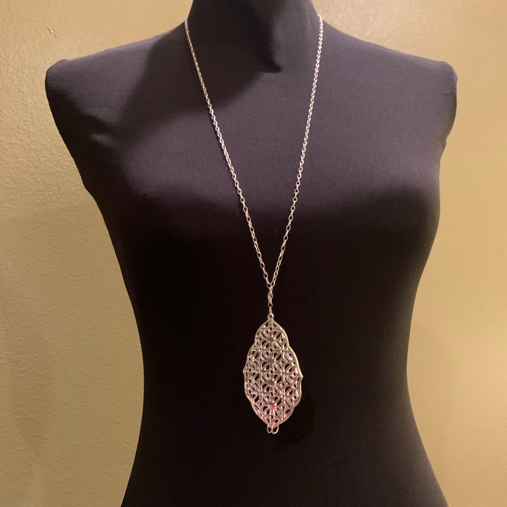 Necklace - Picture 2 of 4